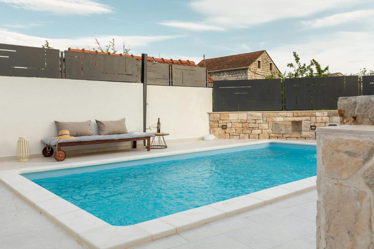 Villa Mara - Casa Rustica Zrnovo Extérieur photo