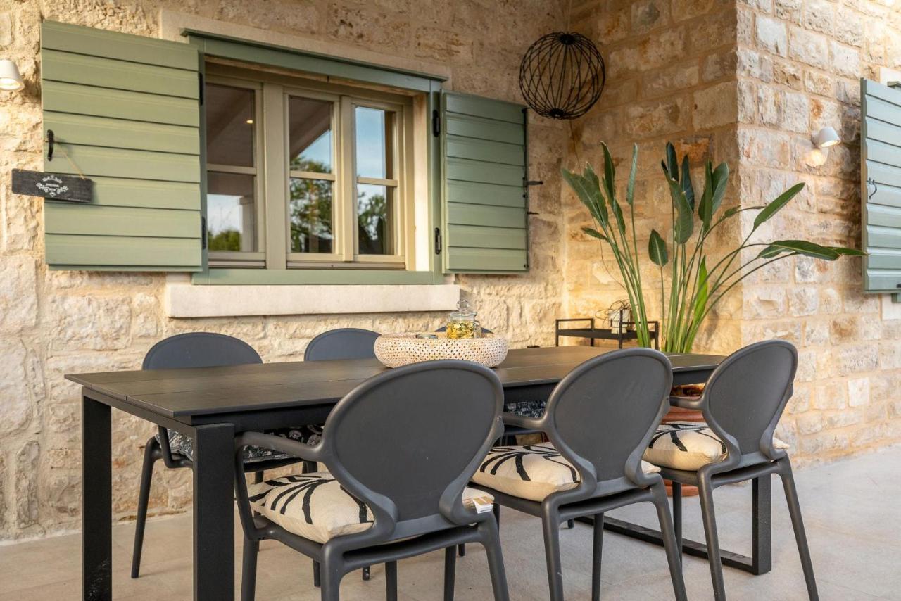 Villa Mara - Casa Rustica Zrnovo Extérieur photo