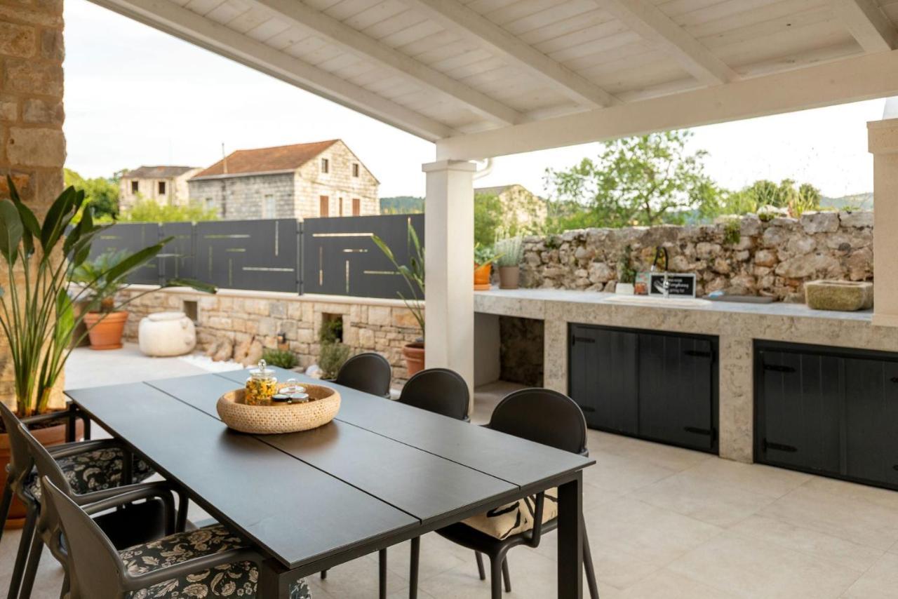 Villa Mara - Casa Rustica Zrnovo Extérieur photo